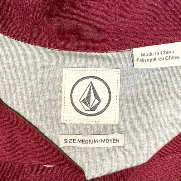 ✨HP✨ “VOLCOM” MEN’S NEW WITH ORIGINAL TAGS, BURGANDY BUTTON-UP POLO, SIZE MEDIUM - Picture 6 of 6